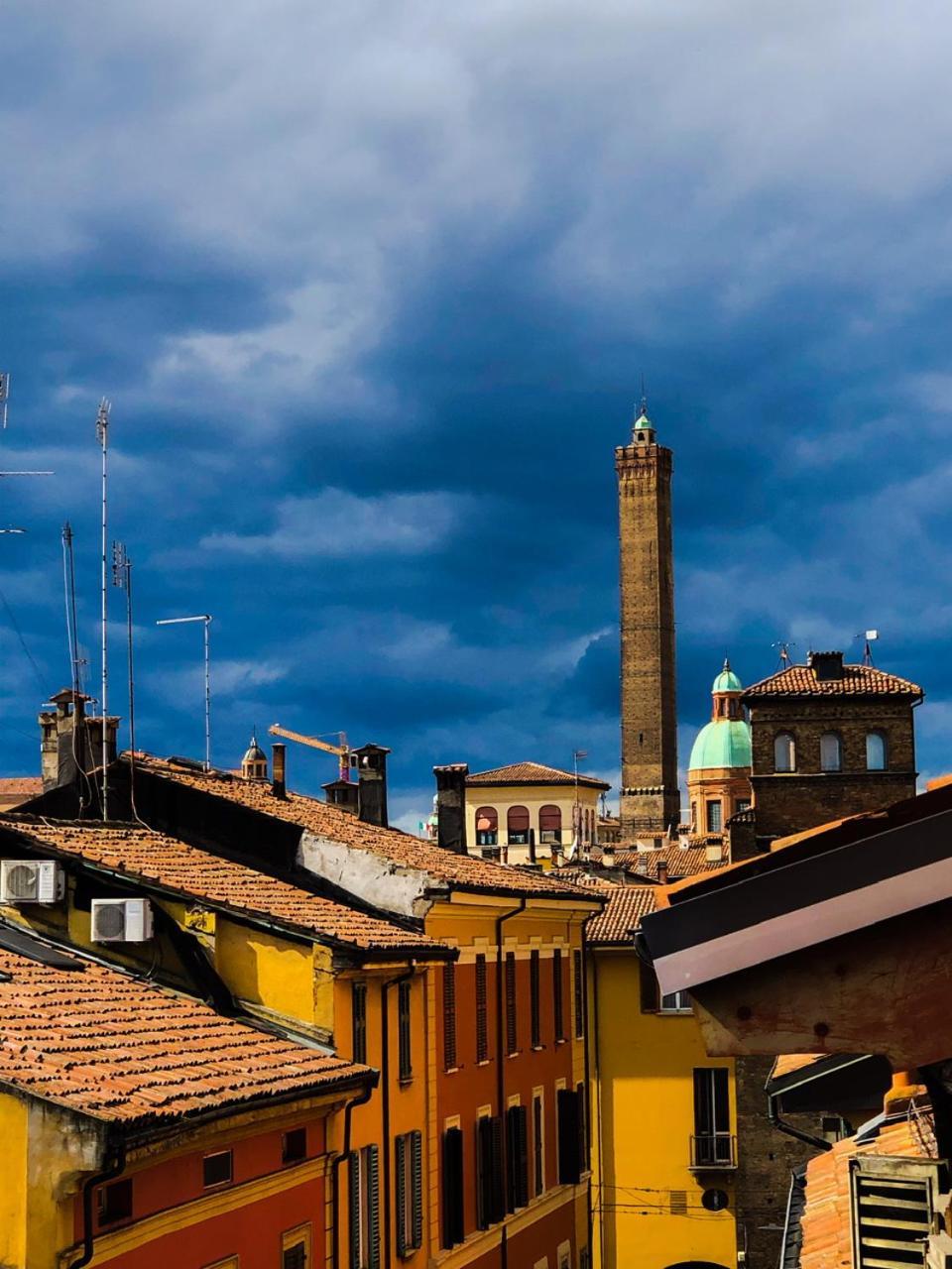 Apartament Healthy Flat Bologna - Tower Skyline View Zewnętrze zdjęcie